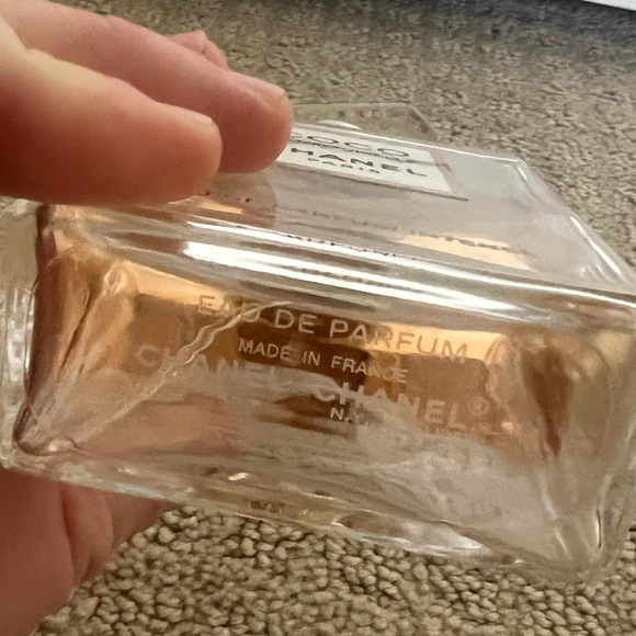 CHANEL Coco Mademoiselle Perfume with Gold and Clear Design - Picture 6 of 9